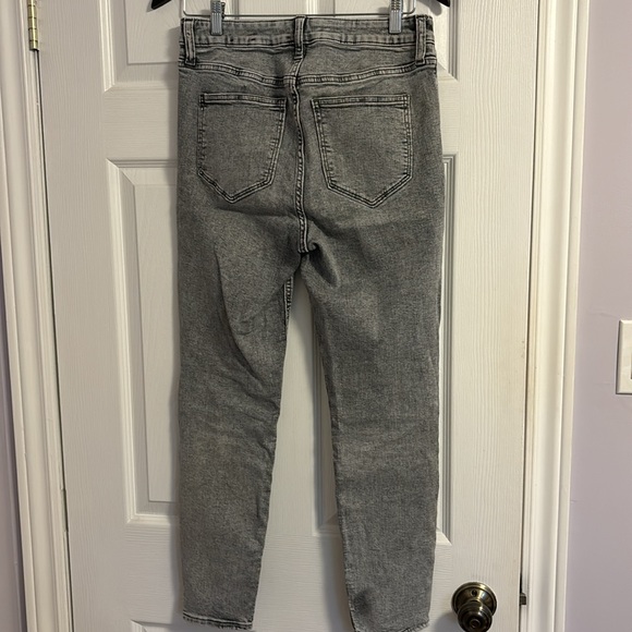 Gap High rise Universal legging jeans grey wash size: 29 or 8 - Picture 3 of 4